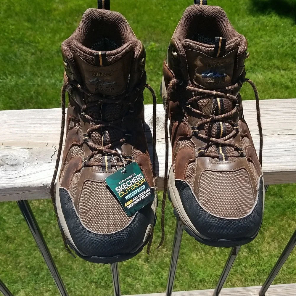 Extra wide waterproof boots